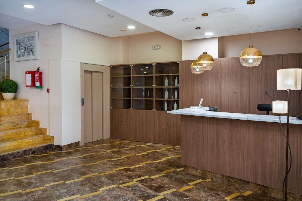 Hotel Ciudad De Казорла Экстерьер фото